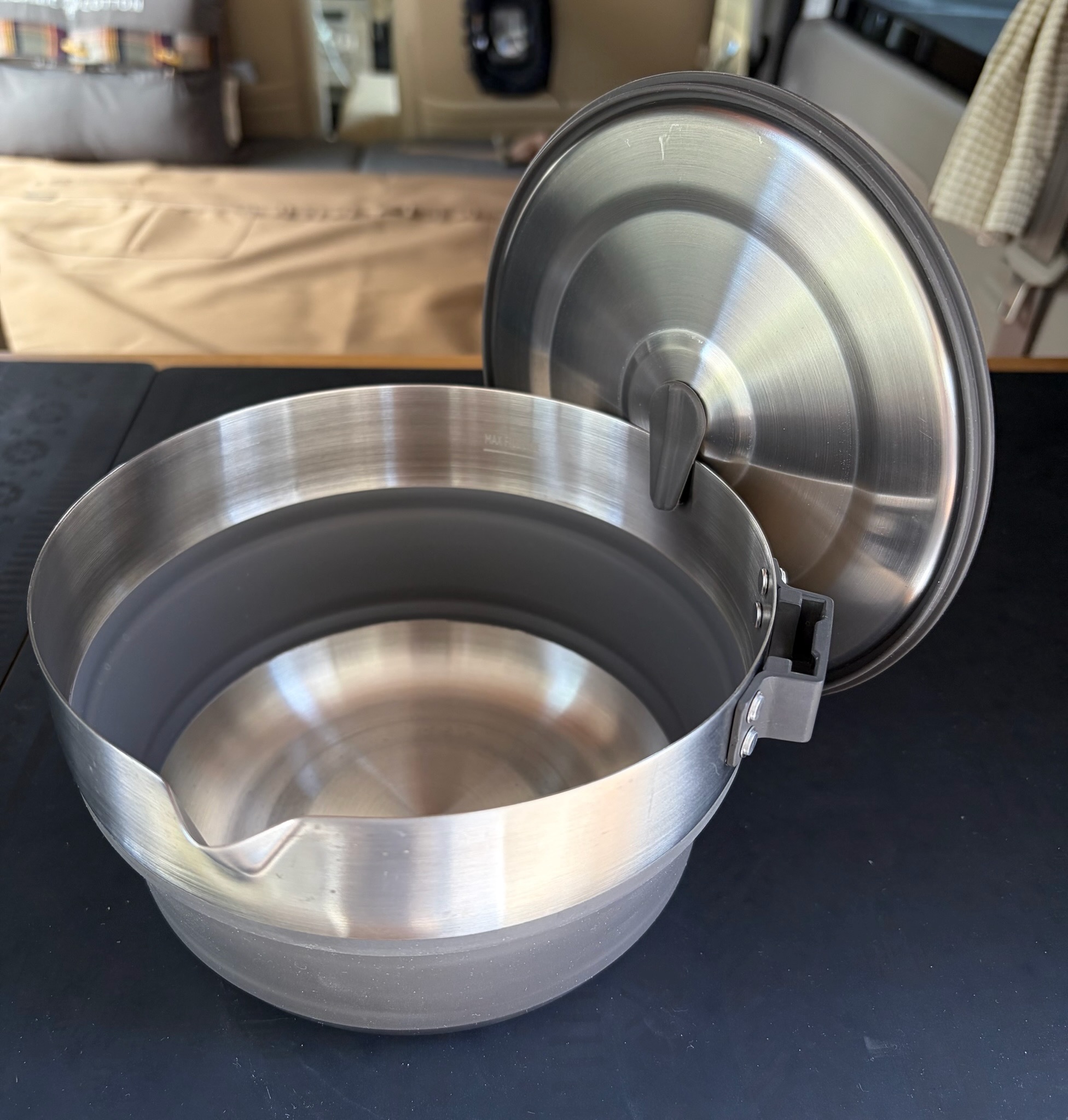 ポアリングポット 注ぎ口