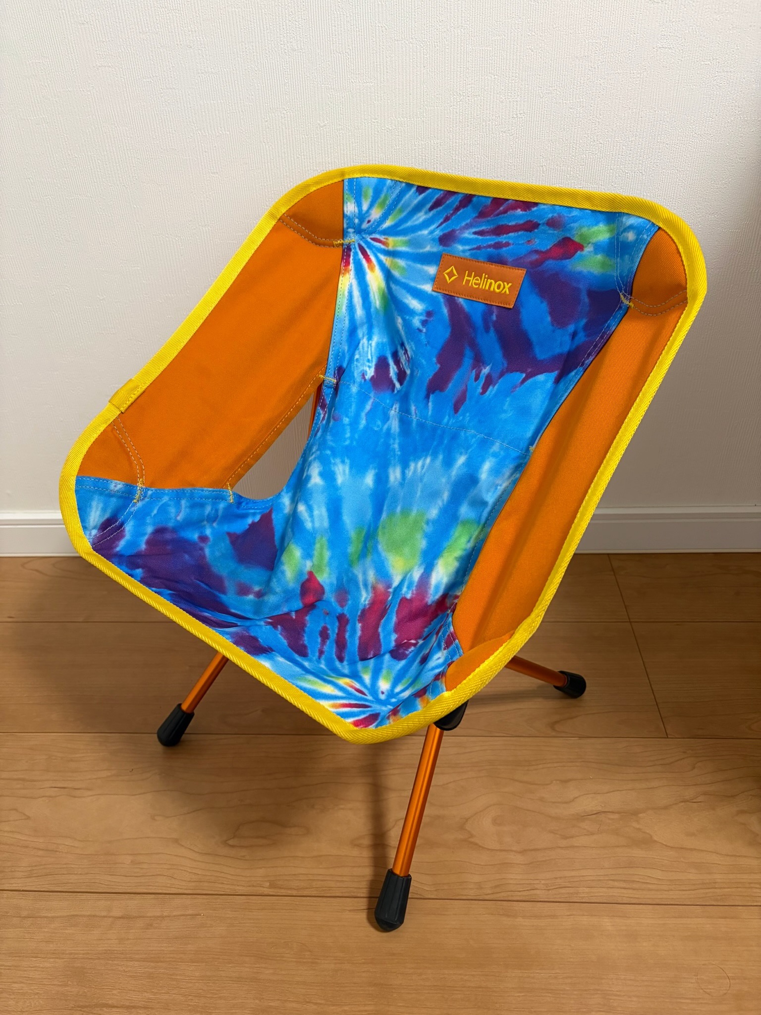 ヘリノックス チェアワンミニ タイダイ柄
