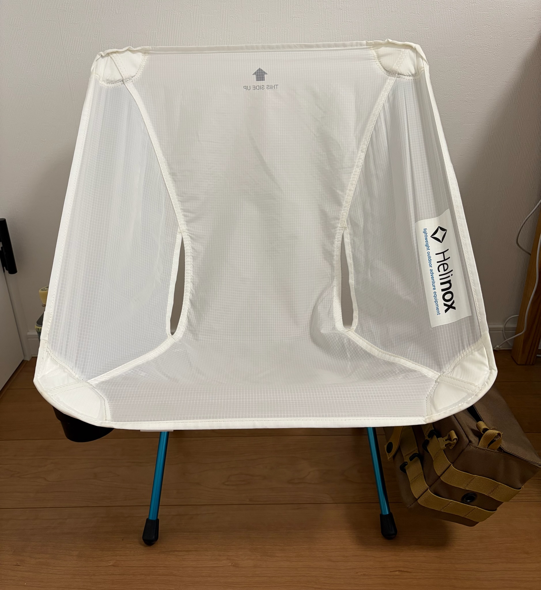 チェアゼロにサイドストレージSを装着