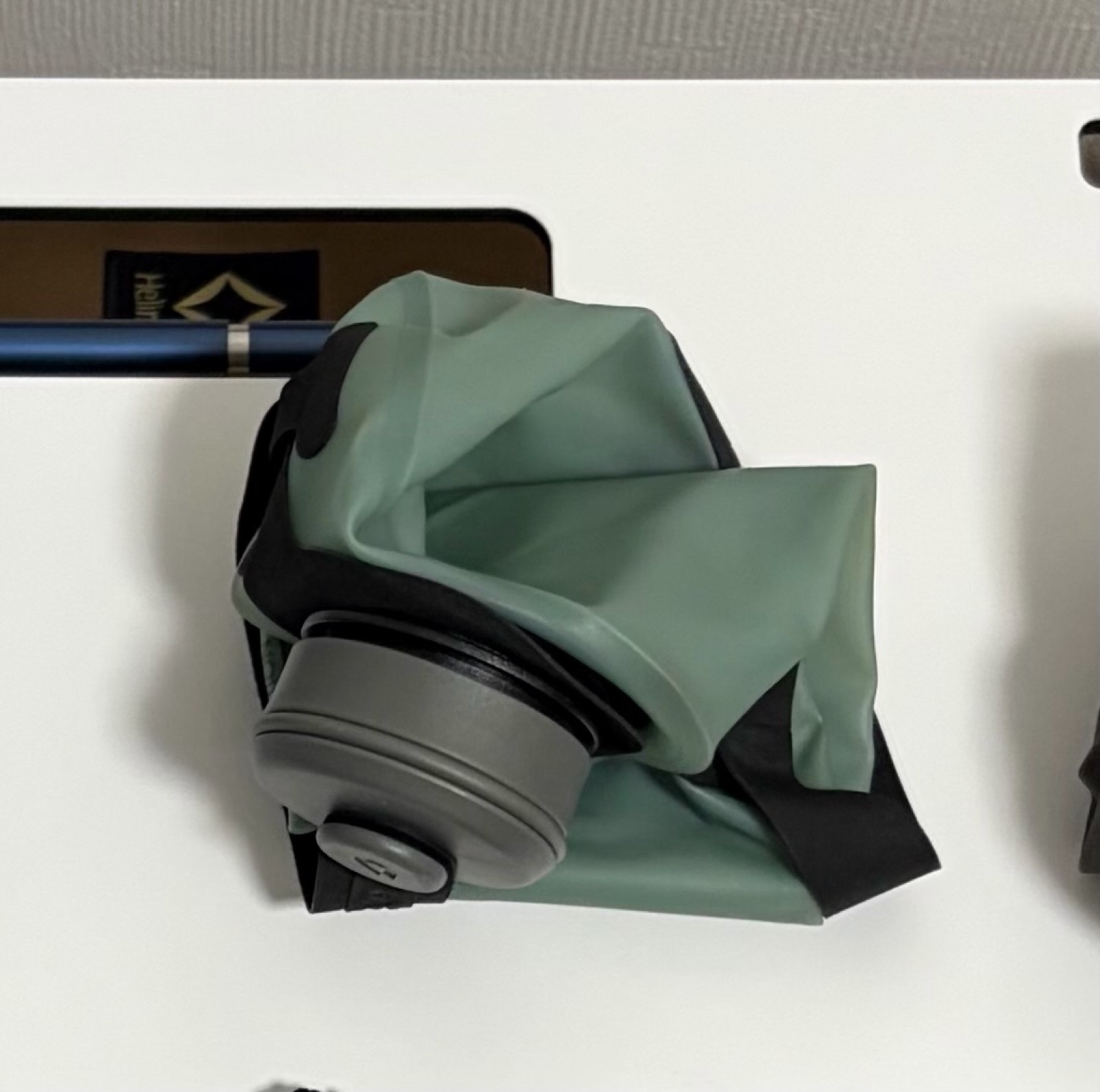 Hydrapak SEEKER 2L 折りたたみ状態